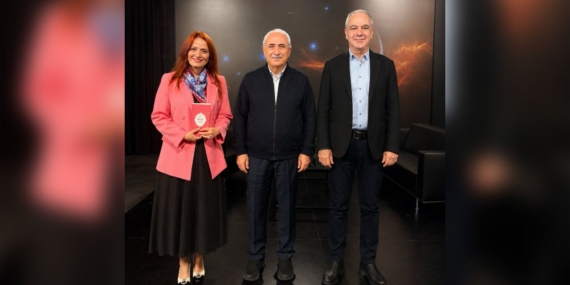 Kelimenin İzinde “Genç” kan ile başladı