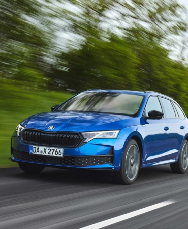 1787838143_Skoda_Octavia_Basarili_Seruveninin_30._Yilini_Kutluyor__3_