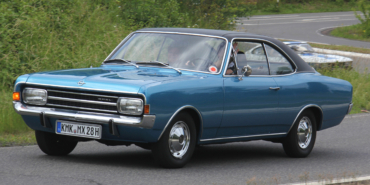 Opel_Rekord_C__Coupé_1900_S__Bj._1971__Sp_-_1_