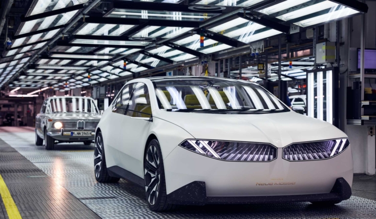 P90535440-bmw-group-s-munich-plant-to-produce-series-version-of-the-neue-klasse-sedan-from-2026-pictured-visio-2250px (1)
