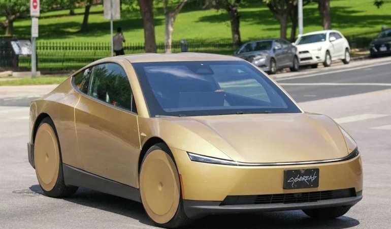 tesla_cybercab_2