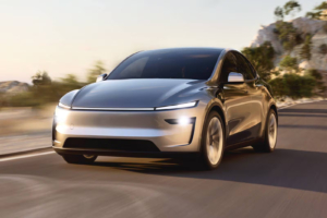 2026_tesla_model-y_4dr-suv_long-range-launch-series_fq_oem_3_1600