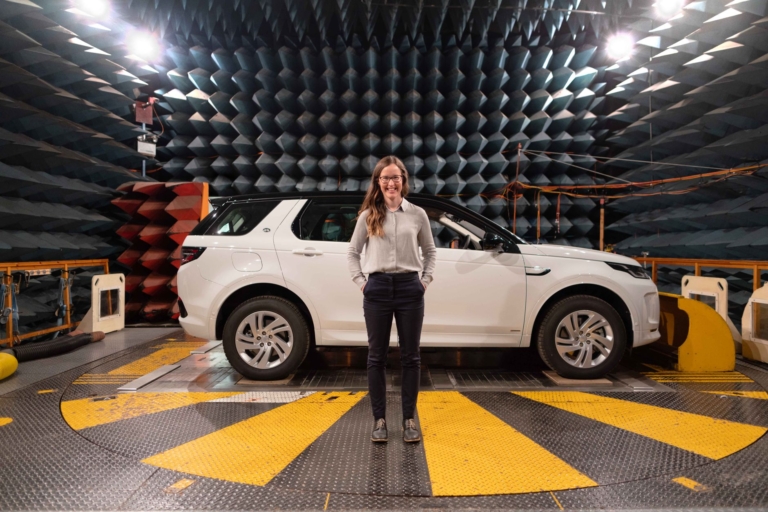 Audi Q7, Euro NCAP'tan 5 Yıldız ve %100 Puan Aldı
